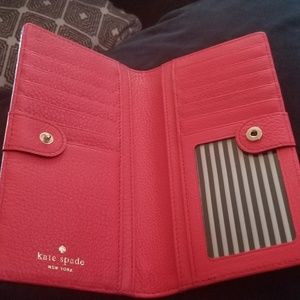 Kate Spade coral wallet
